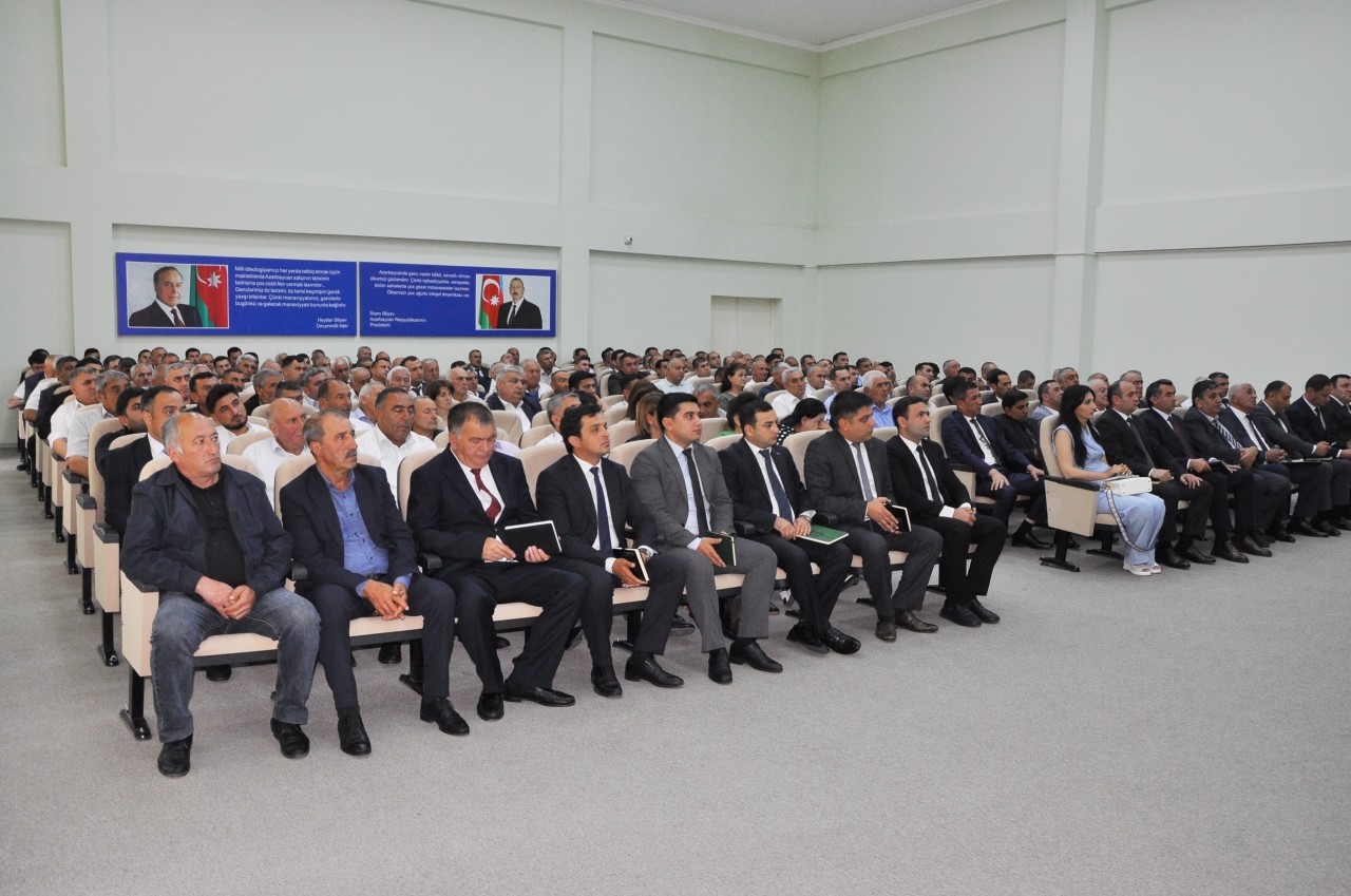 Tovuzda regional müşavirə keçirilib - FOTOLAR