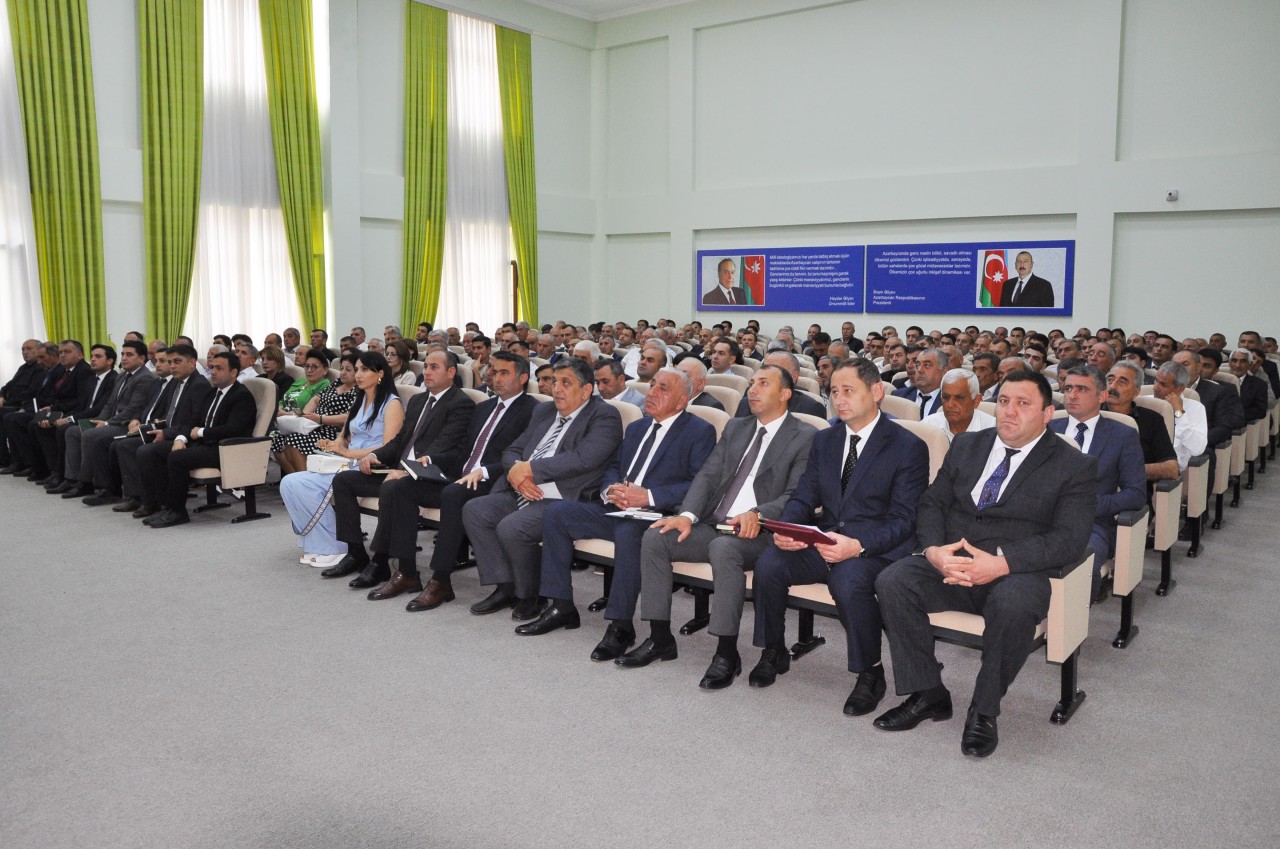 Tovuzda regional müşavirə keçirilib - FOTOLAR