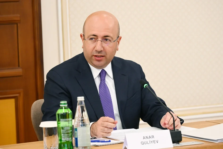 Samir Nuriyev iclas keçirib, tapşırıqlar verdi (FOTOLAR)