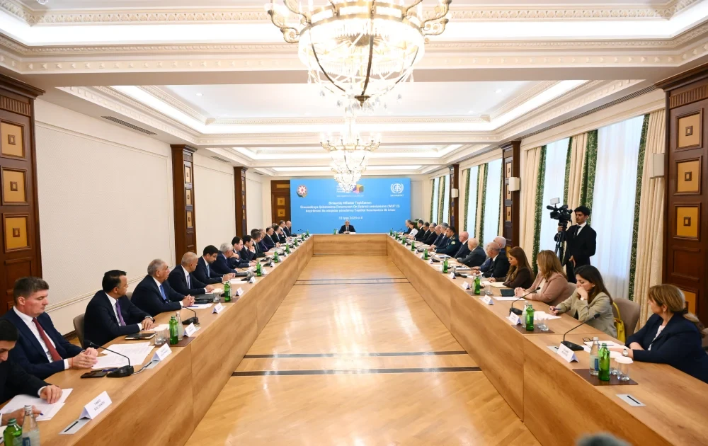 Samir Nuriyev iclas keçirib, tapşırıqlar verdi (FOTOLAR)