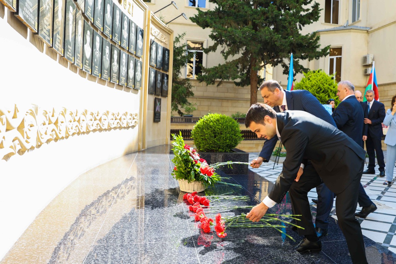 “Sizin verdiyiniz tapşırığı UNEC yerinə yetirdi, cənab Prezident!” - UNEC rektoru (FOTOLAR)