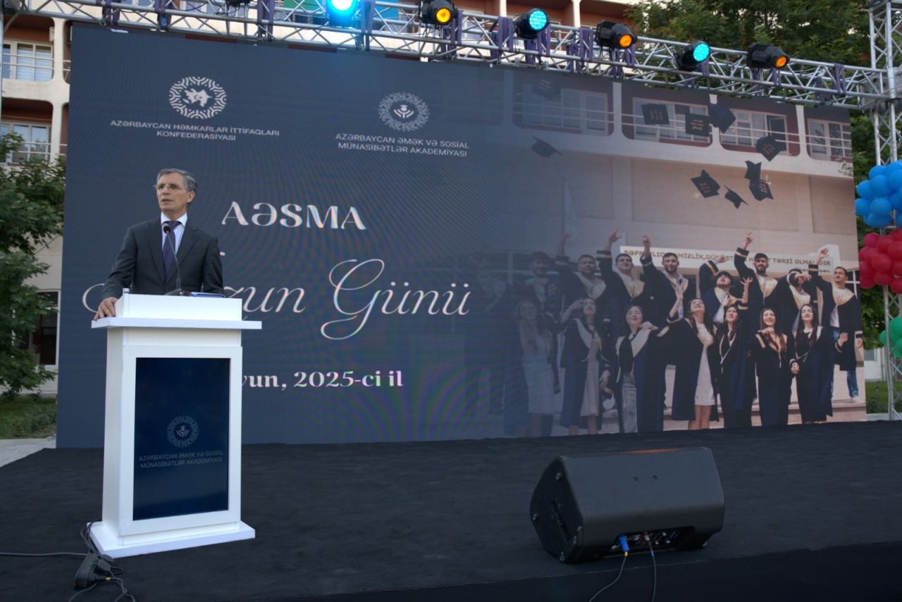 AƏSMA-da “Məzun günü” keçirilib - FOTOLAR