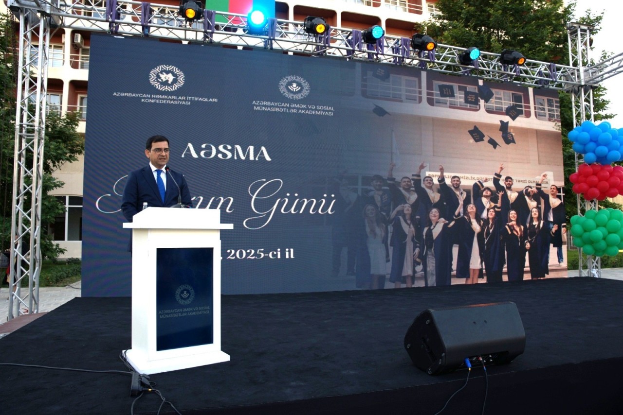 AƏSMA-da “Məzun günü” keçirilib - FOTOLAR