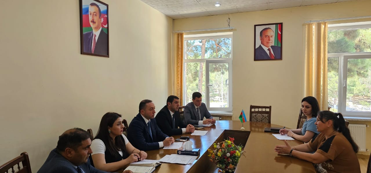 Sumqayıt Bələdiyyəsinin sədri vətəndaşlarla görüşdü - FOTOLAR