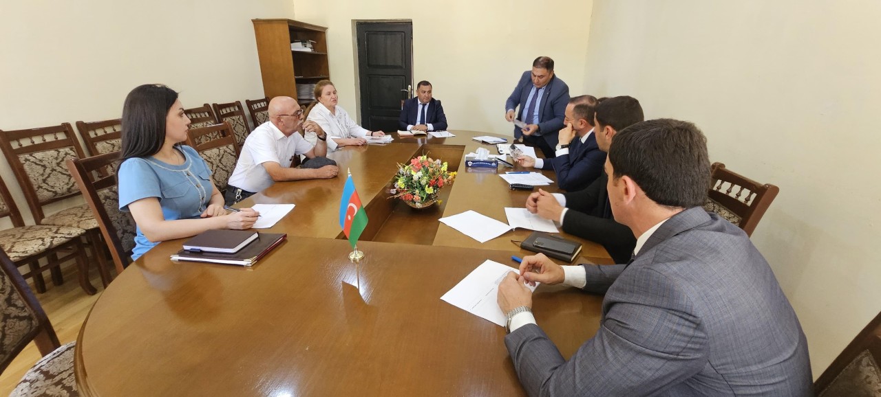 Sumqayıt Bələdiyyəsinin sədri vətəndaşlarla görüşdü - FOTOLAR