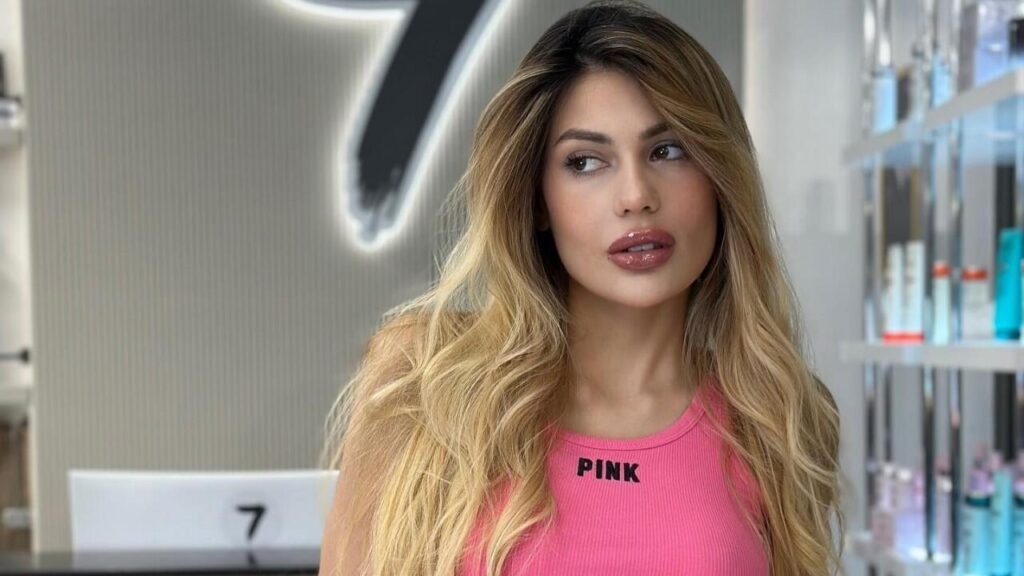 Çəkisi 23 kq-ya düşən Nihal vəfat etdi - FOTOLAR