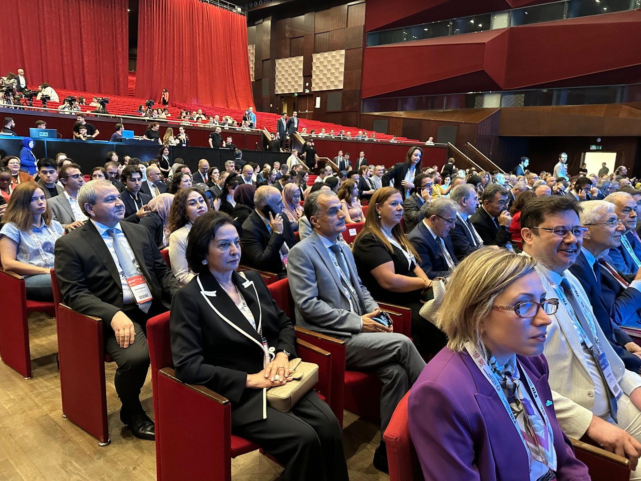 AzMİU “Qlobal Dayanıqlı İnkişaf Konqresi”ndə fəal iştirak edib - FOTO