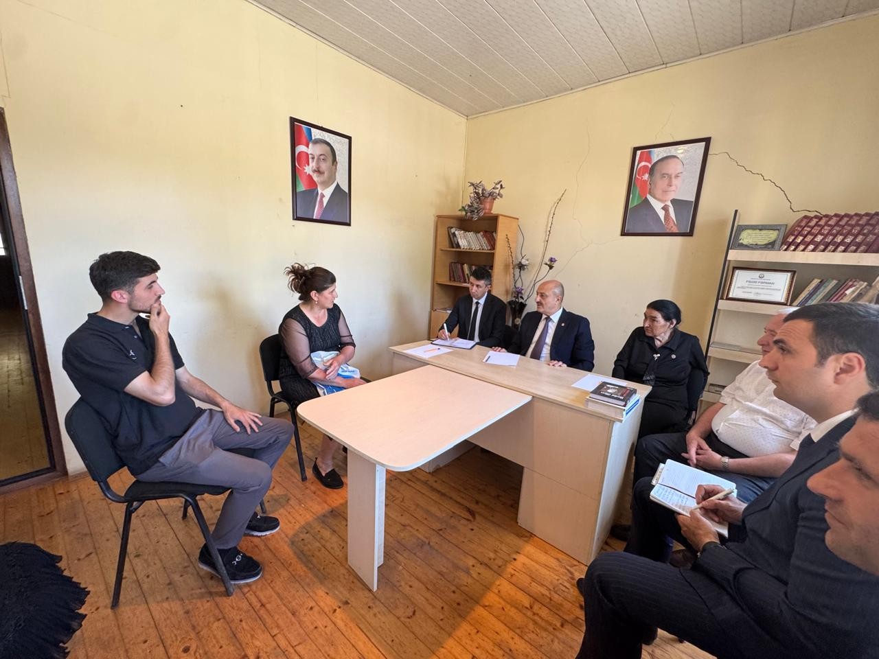 Asif Əsgərov şəhid ailəsini ziyarət edib, vətəndaşlarla görüşdü - FOTOLAR