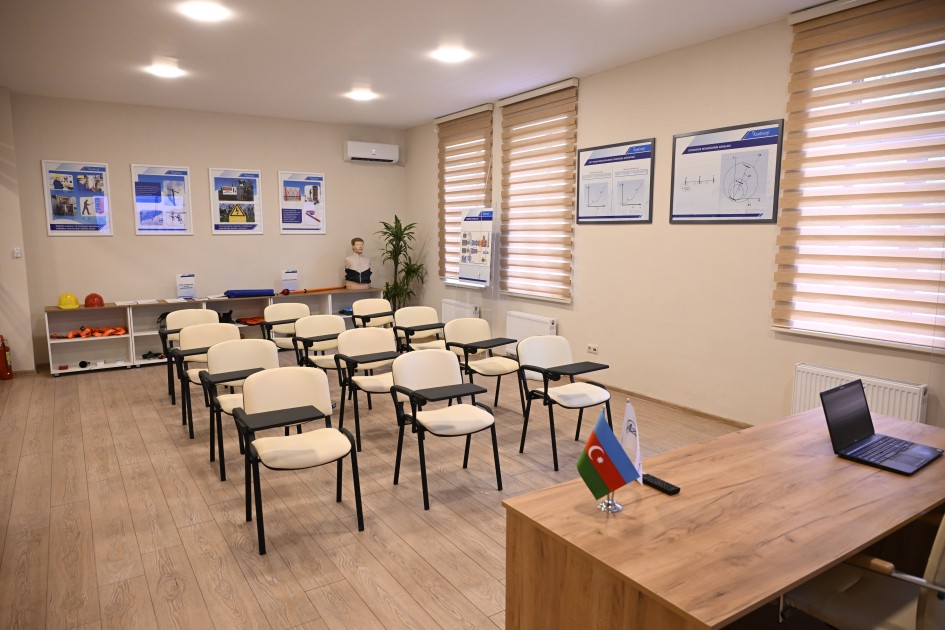 “Yevlax” qovşaq yarımstansiyasının açılışı oldu - FOTOLAR (YENİLƏNİB)