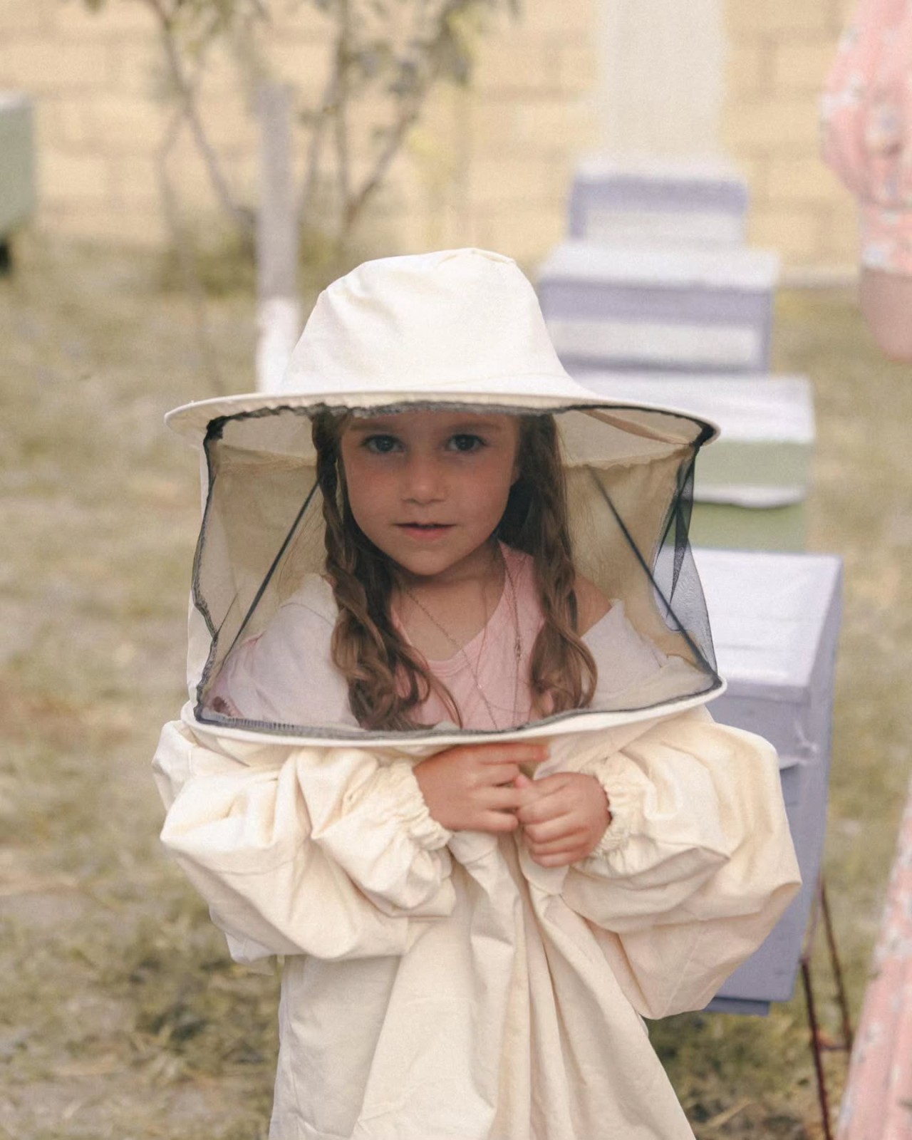 Leyla və Arzu Əliyevalar “Gənc arıçı” layihəsinin iştirakçısı ilə görüşdülər - FOTOLAR