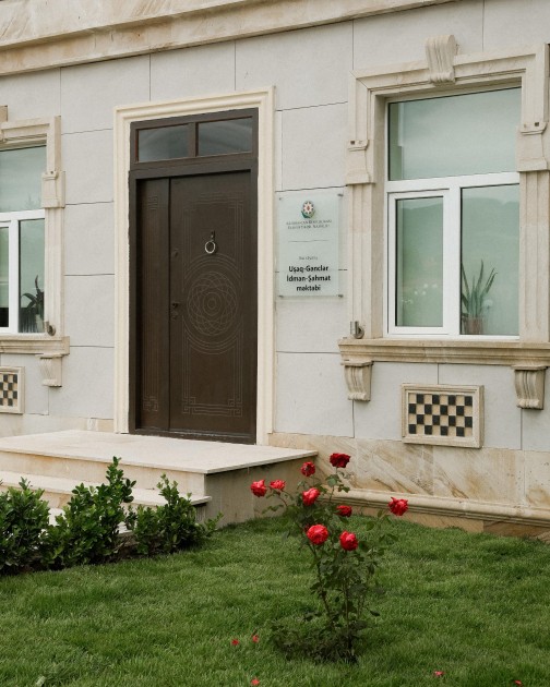 Leyla və Arzu Əliyevalar “Gənc arıçı” layihəsinin iştirakçısı ilə görüşdülər - FOTOLAR