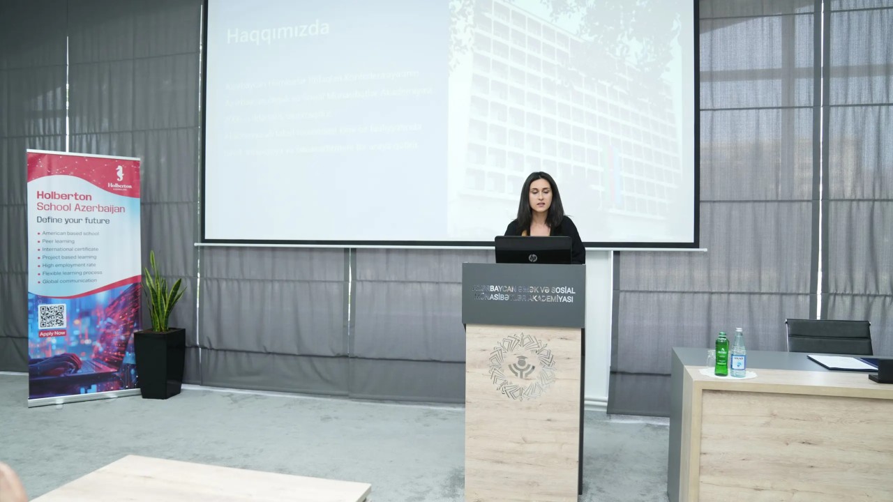 AƏSMA ilə Holberton Azərbaycan Məktəbi arasında memorandum imzalanıb - FOTOLAR