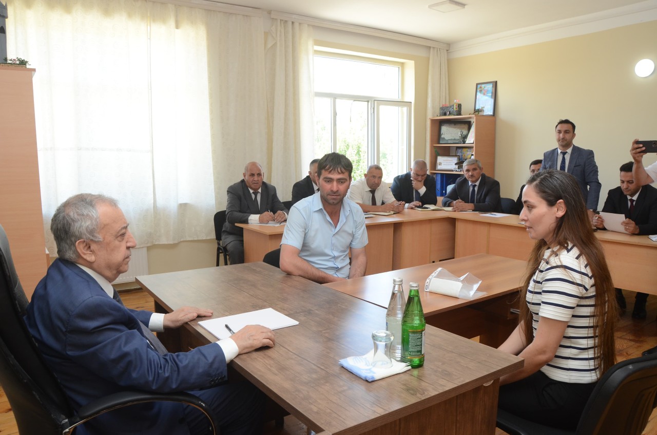 Malik İsaqov növbəti səyyar qəbul keçirdi - FOTOLAR