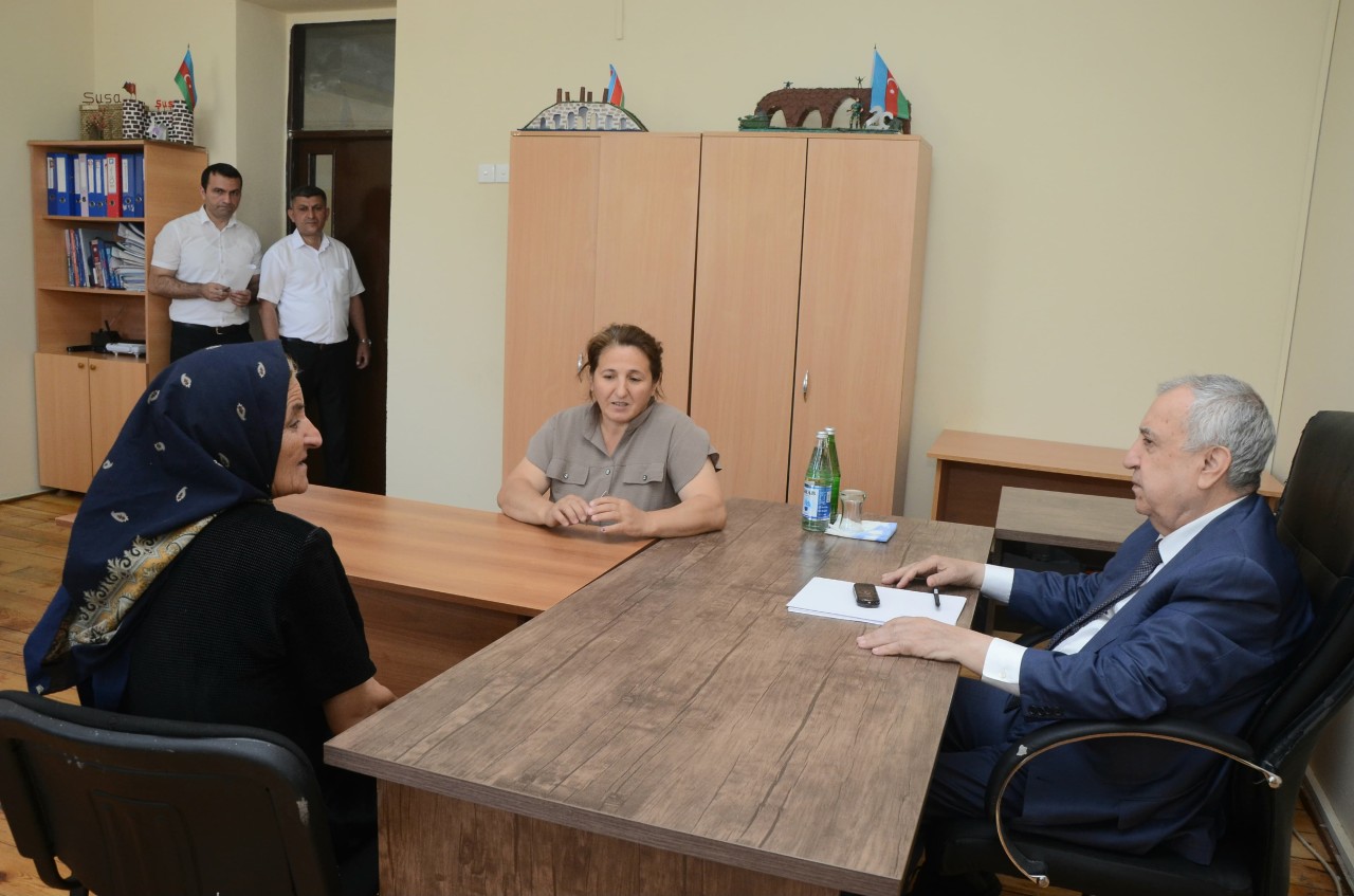 Malik İsaqov növbəti səyyar qəbul keçirdi - FOTOLAR