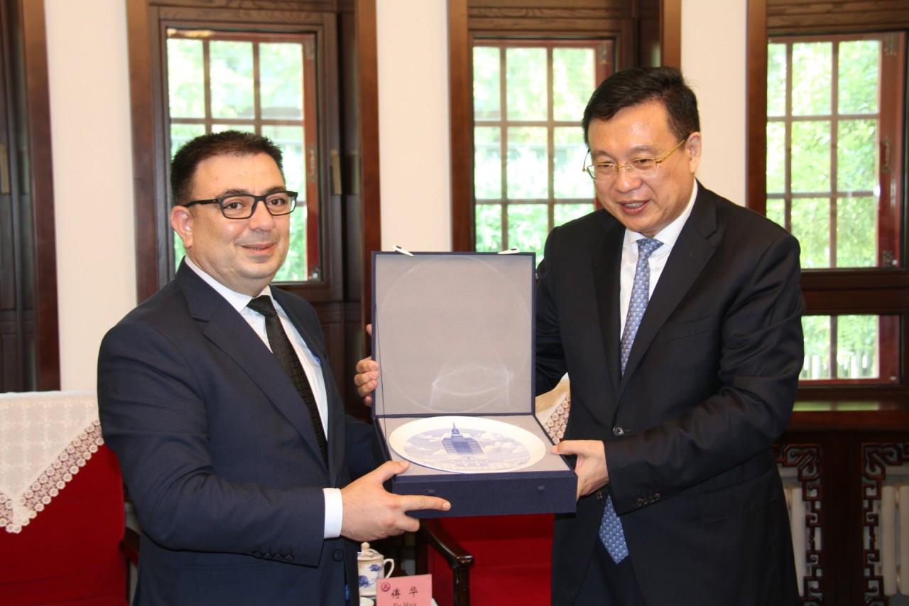 MEDİA-nın nümayəndə heyəti Sinxua xəbər agentliyində - FOTOLAR