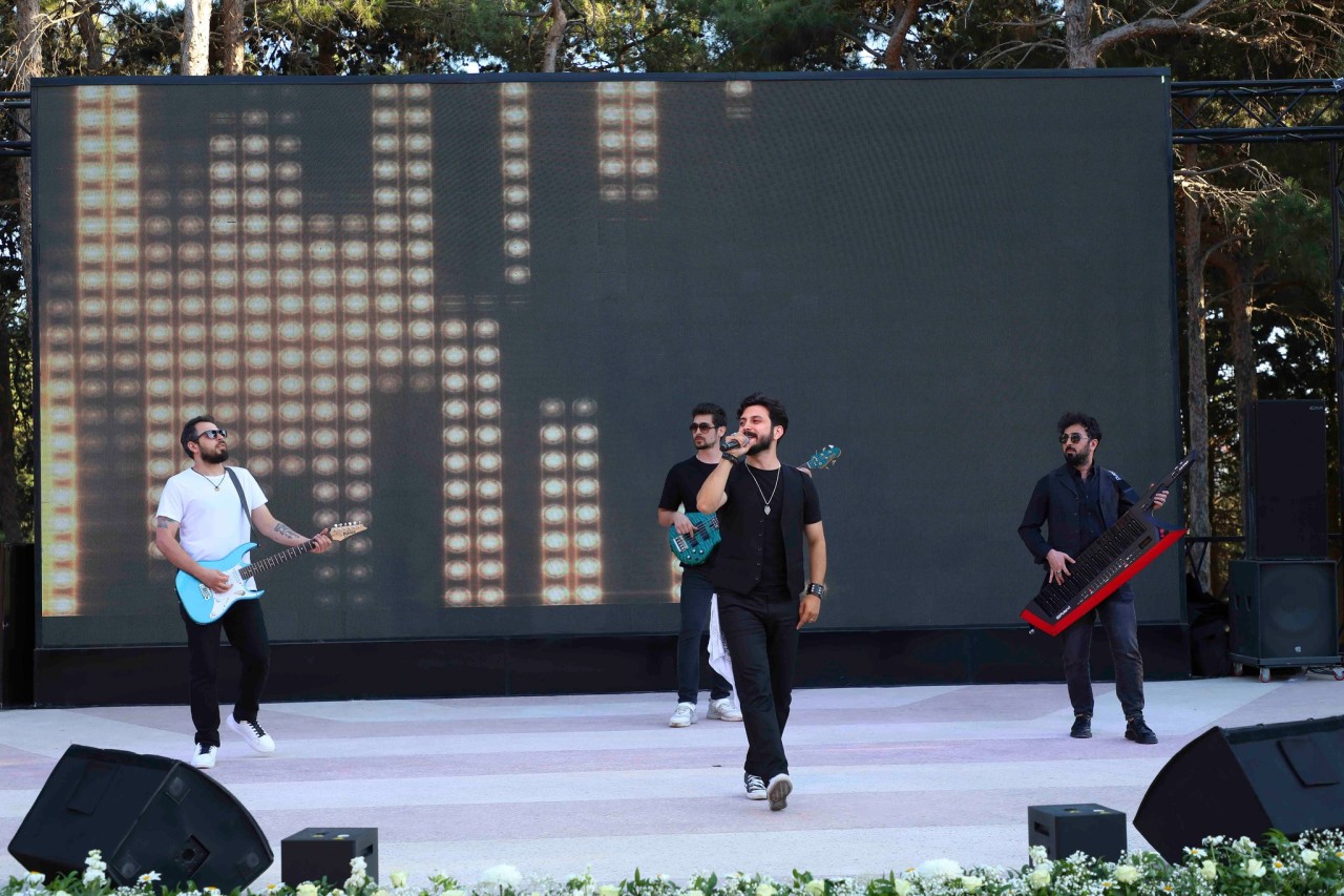 Xətai rayonunda Silahlı Qüvvələr Gününə həsr olunmuş konsert keçirildi - FOTOLAR+VİDEO