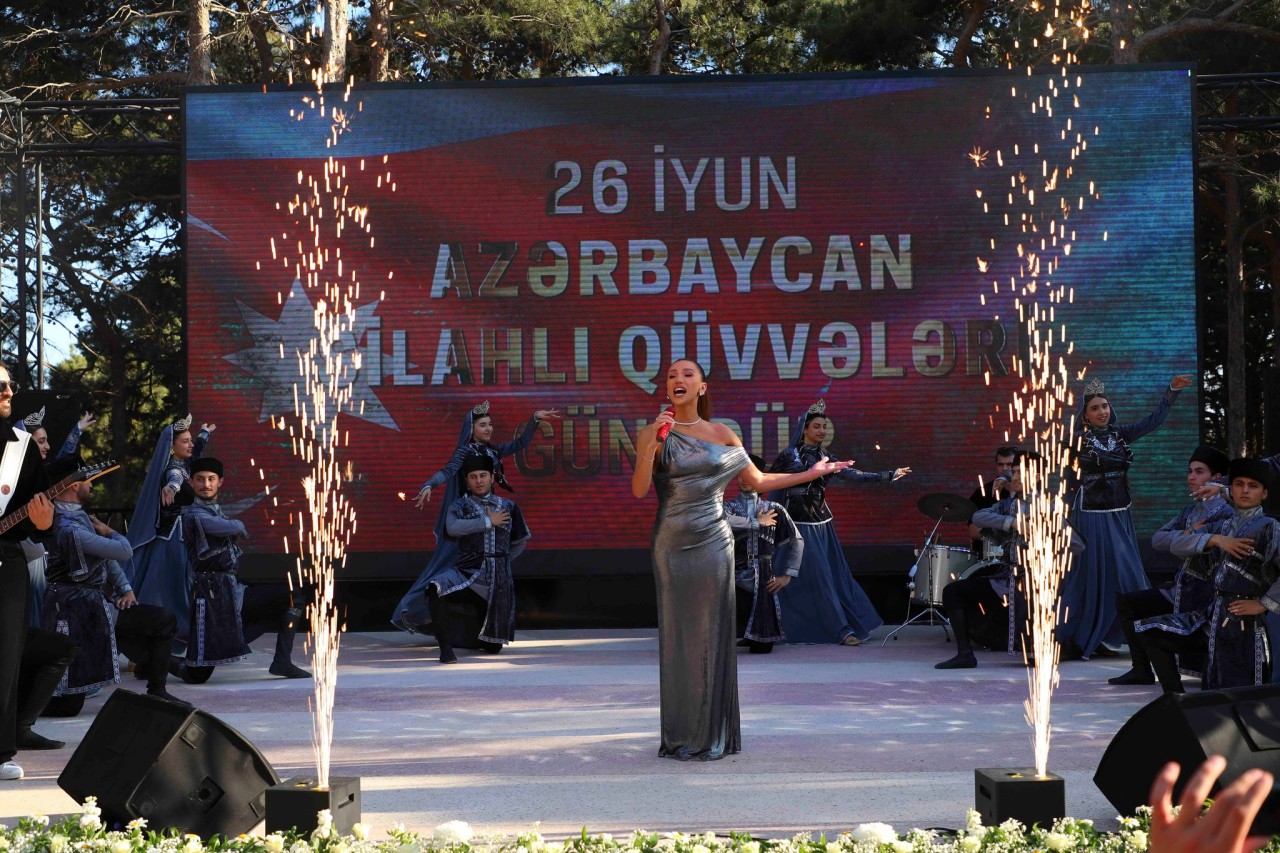 Xətai rayonunda Silahlı Qüvvələr Gününə həsr olunmuş konsert keçirildi - FOTOLAR+VİDEO