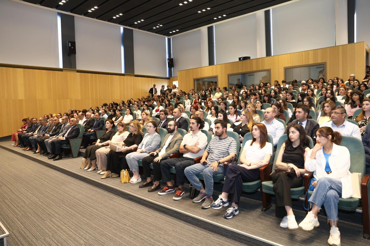 UNEC-də Layihə əsaslı öyrənməyə keçid: Dizayn təhsilində yeni mərhələ (FOTOLAR)