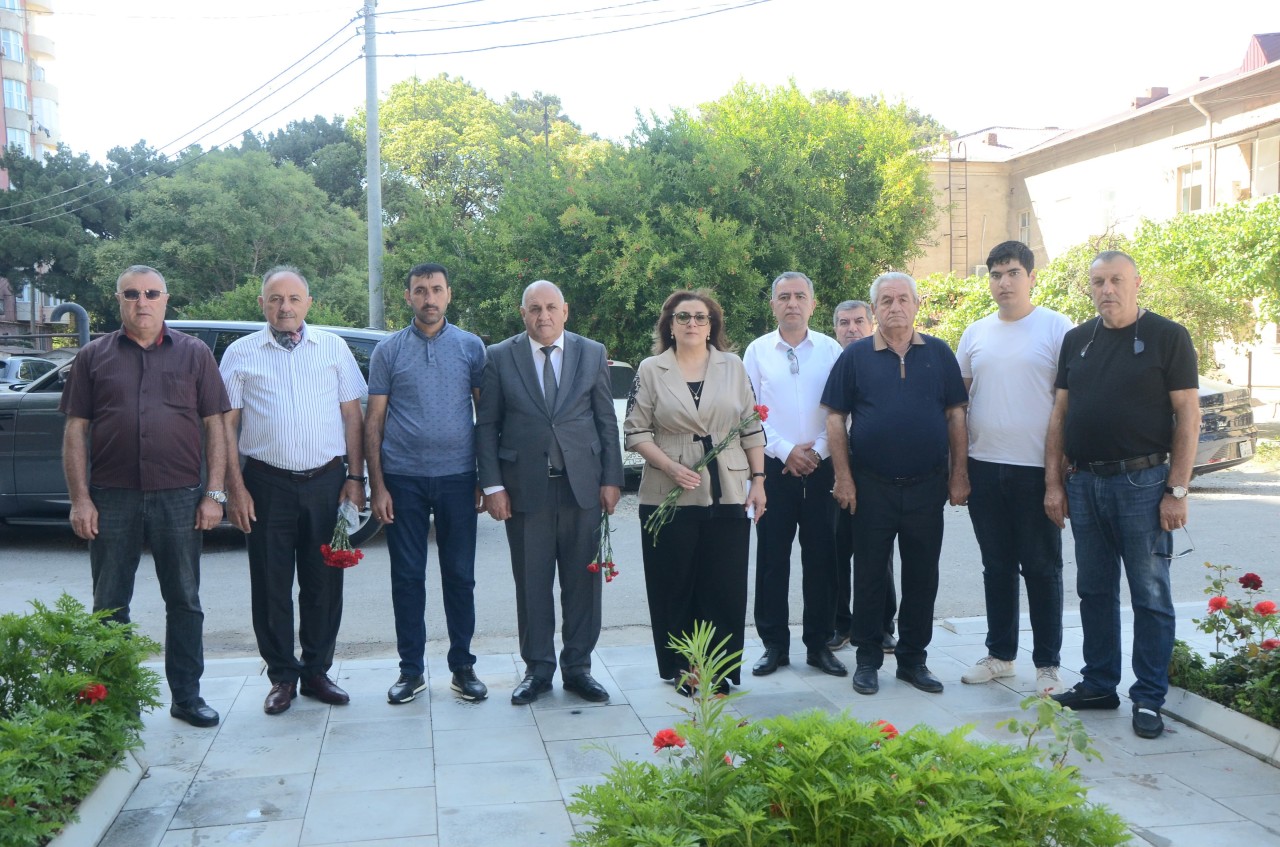 14 şəhidimizin abidə və abidə kompleksləri ziyarət olundu - FOTOLAR