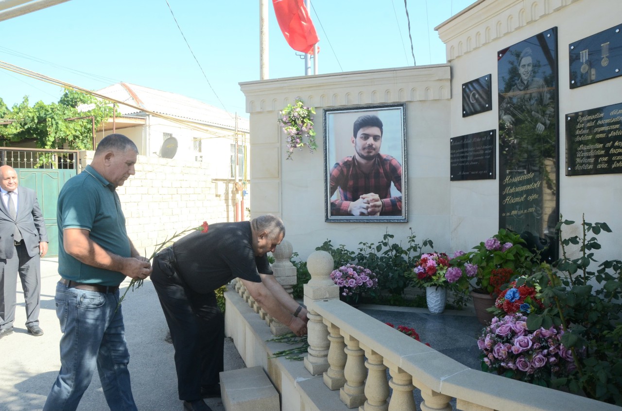 14 şəhidimizin abidə və abidə kompleksləri ziyarət olundu - FOTOLAR