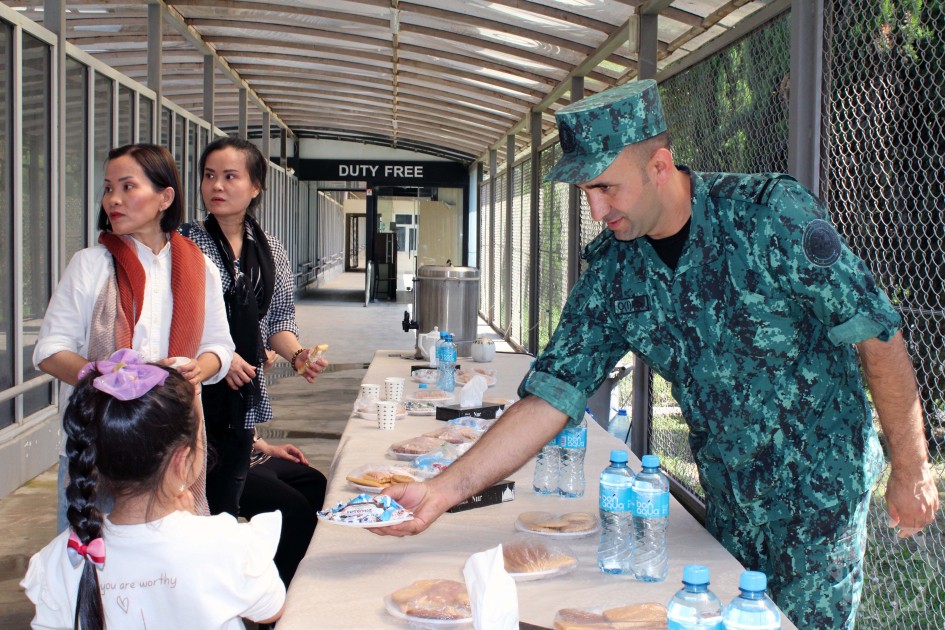 İrandan xarici ölkə vətəndaşlarının təxliyəsi davam edir - FOTOLAR