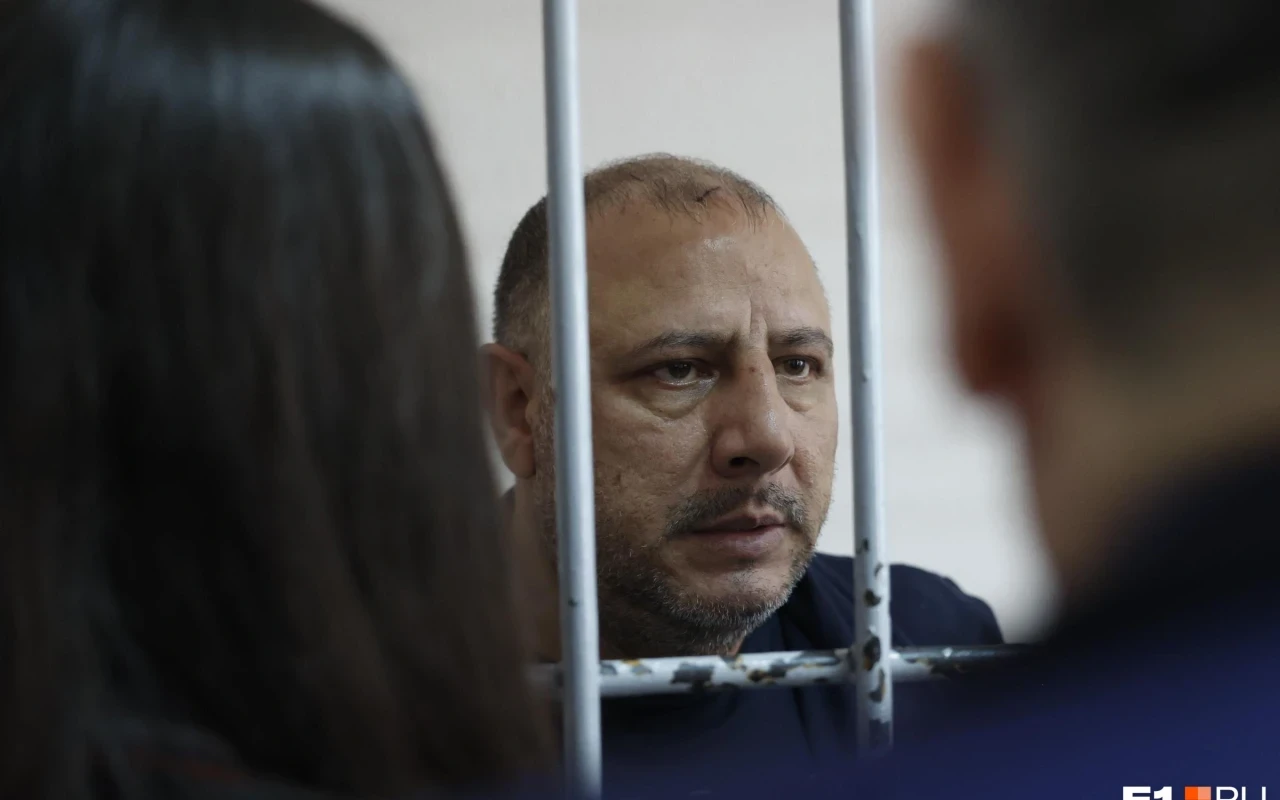 Yekaterinburqda həbs edilən azərbaycanlıların sayı 6-ya çatıb - FOTOLAR (YENİLƏNİB)