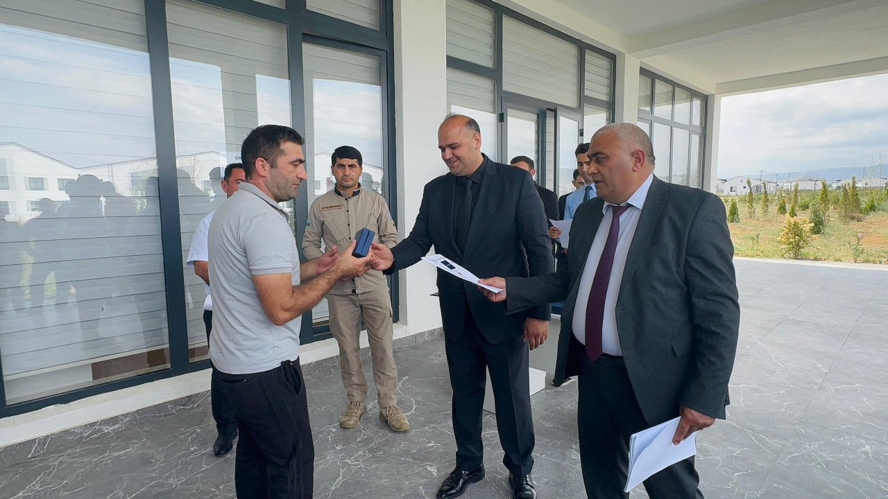 Köç karvanı Kəngərli kəndinə çatıb - FOTOLAR (YENİLƏNİB)