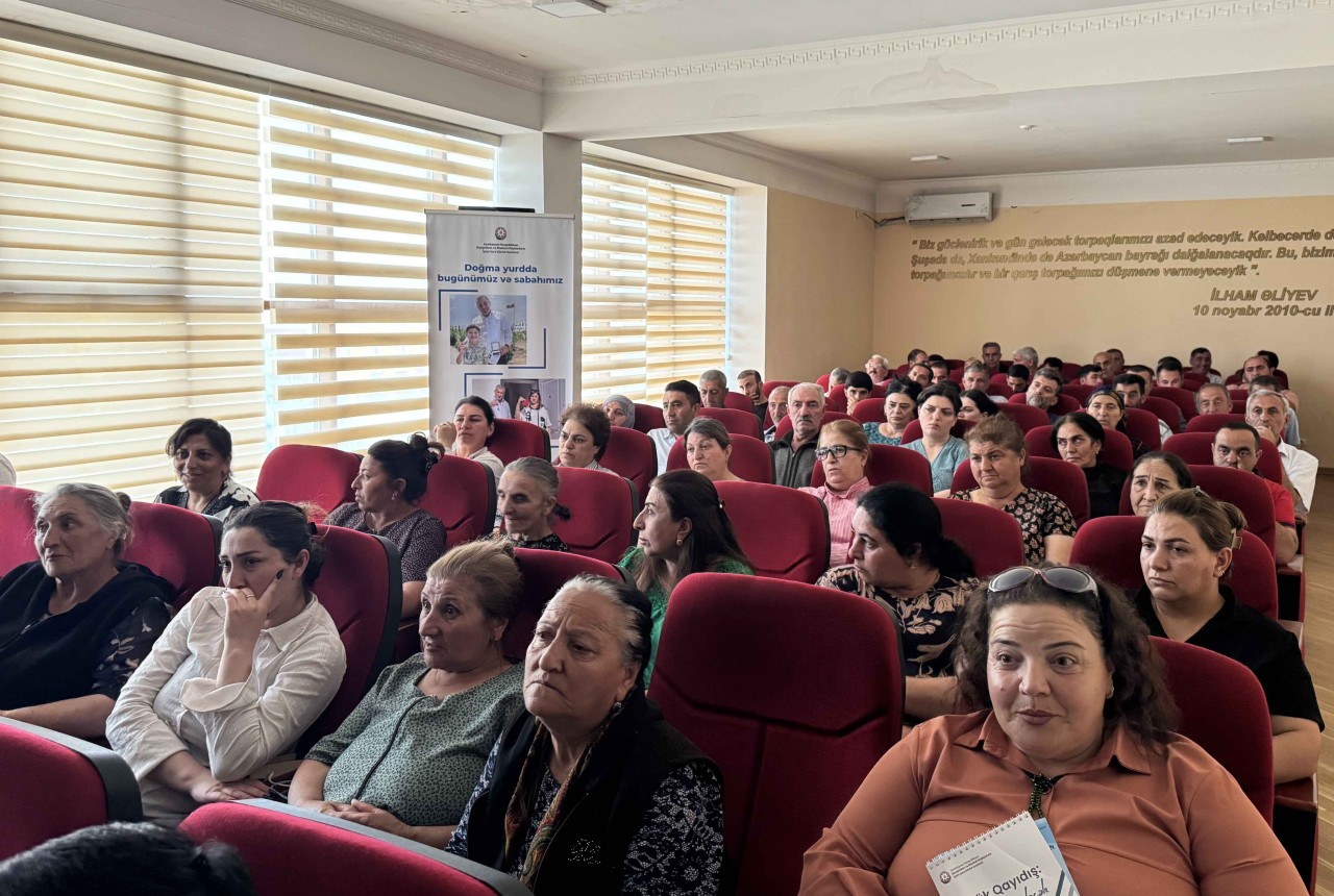 Gəncədə məcburi köçkünlər üçün hüquqi maarifləndirmə tədbiri keçirilib - VİDEO