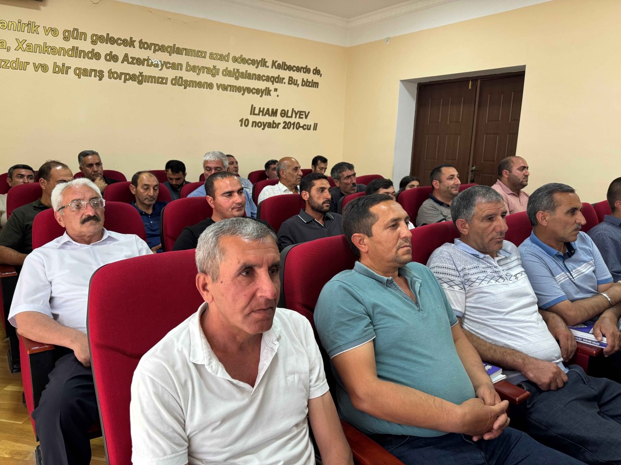 Gəncədə məcburi köçkünlər üçün hüquqi maarifləndirmə tədbiri keçirilib - VİDEO