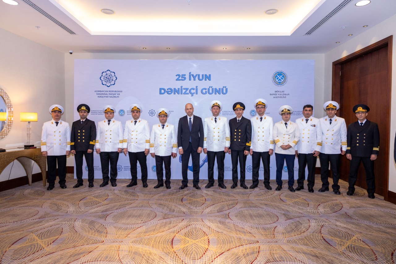 DDLA-da tədbir keçirildi - Bu dənizçilər təltif olundu (FOTO/VİDEO)