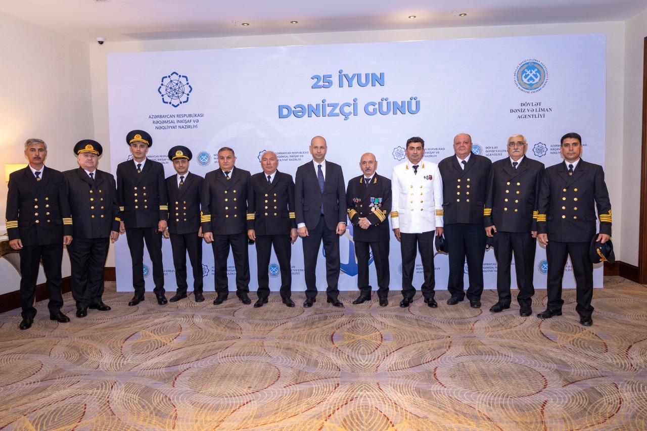 DDLA-da tədbir keçirildi - Bu dənizçilər təltif olundu (FOTO/VİDEO)