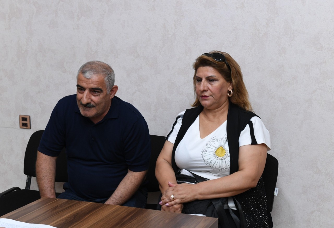 Rövşən Rzayev vətəndaşların növbəti qəbulunu keçirib - FOTOLAR