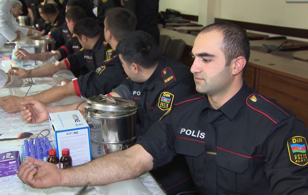 Azərbaycan Polisi 107 yaşında - FOTOLAR