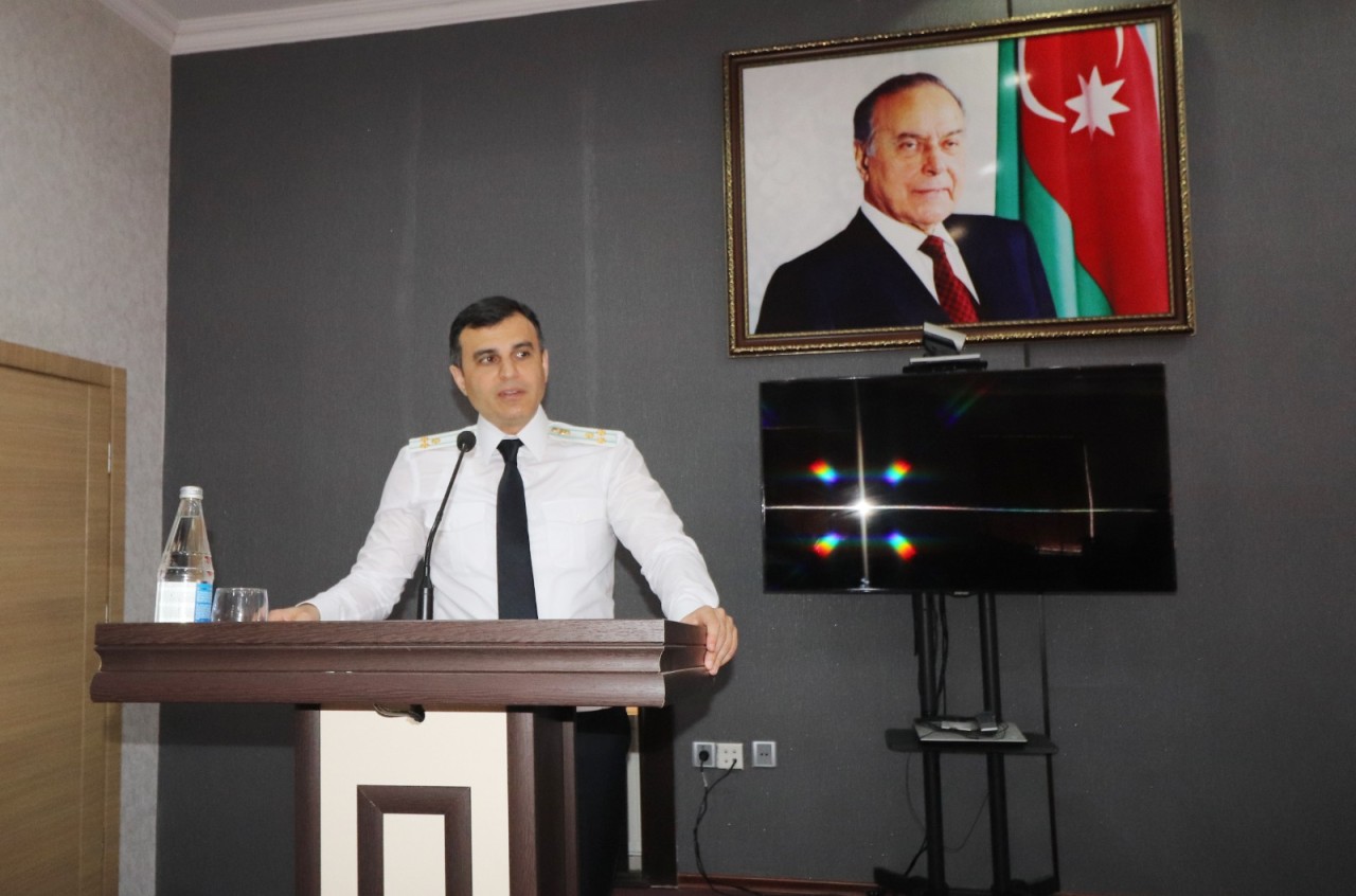 Qazaxın icra başçısı bir qrup polis əməkdaşını təltif etdi - FOTOLAR