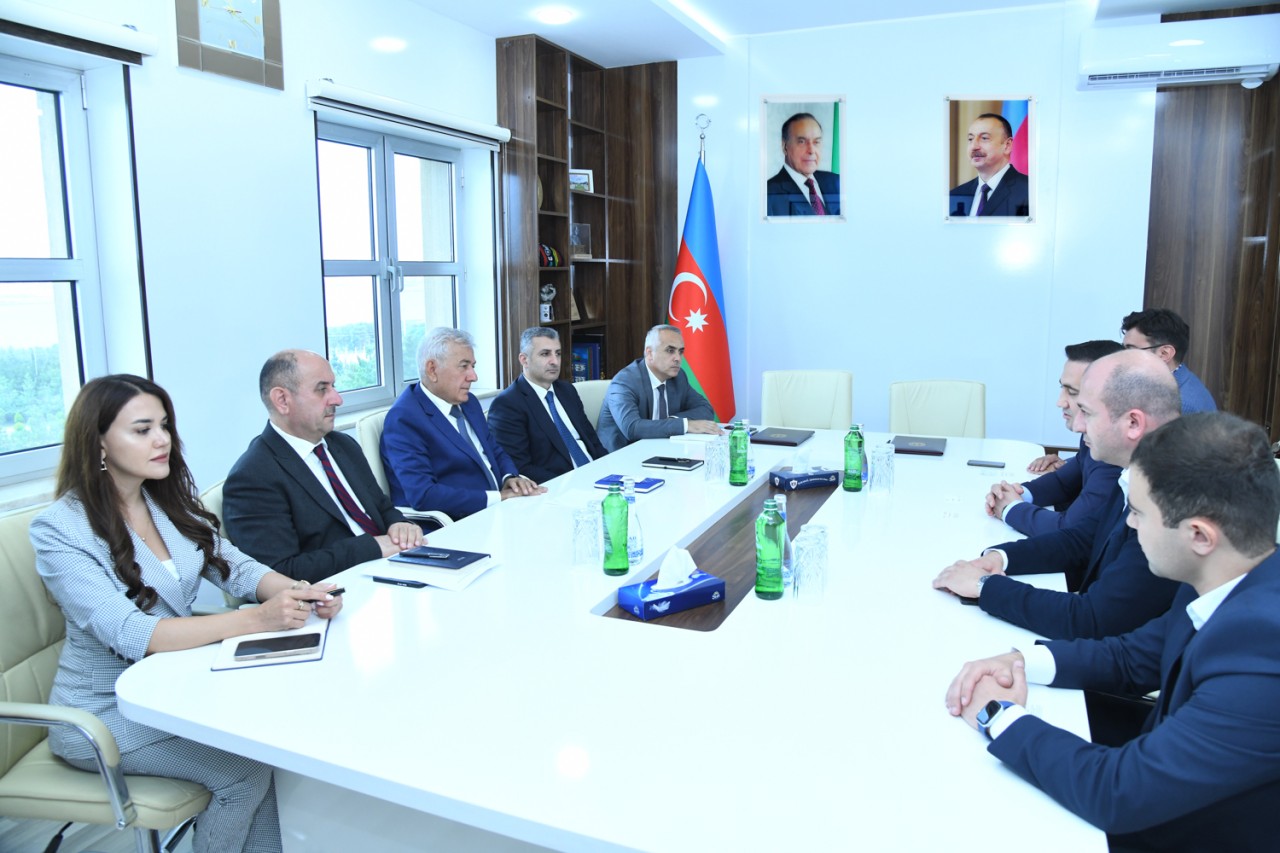 BMU ilə “ATS Food” şirkəti arasında memorandum imzalanıb - FOTOLAR