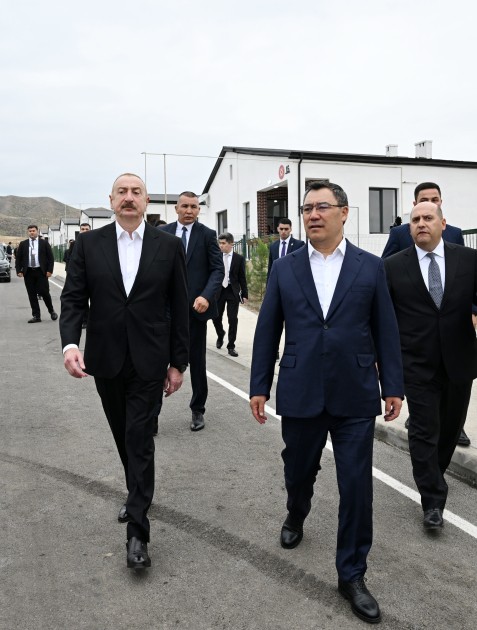 Prezidentlər Ağdamın Xıdırlı kəndinin 1-ci mərhələsinin açılışında - FOTOLAR