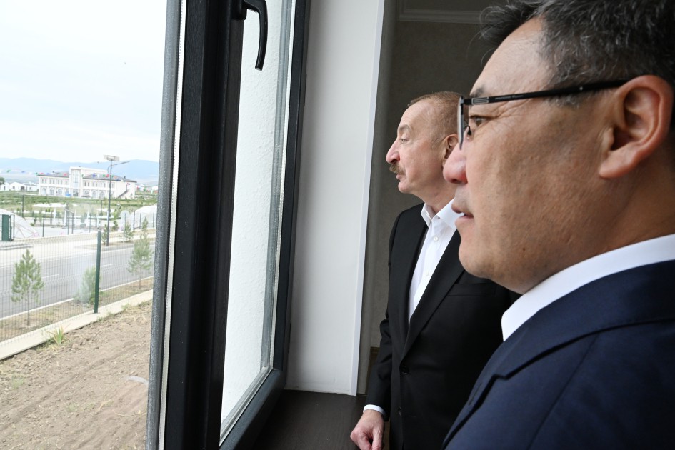 Prezidentlər Ağdamın Xıdırlı kəndinin 1-ci mərhələsinin açılışında - FOTOLAR