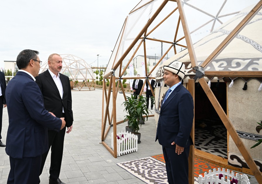 Prezidentlər Ağdamın Xıdırlı kəndinin 1-ci mərhələsinin açılışında - FOTOLAR