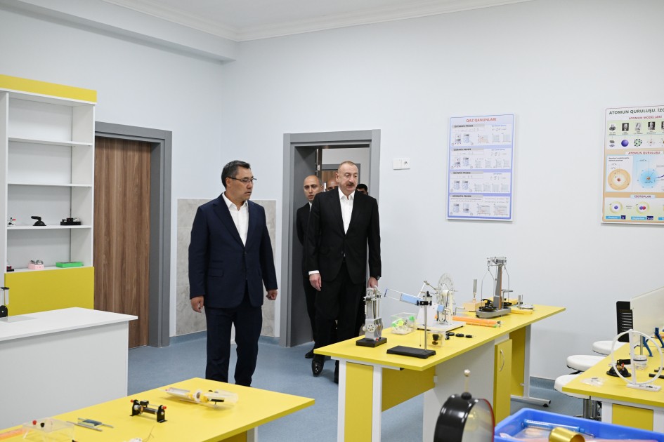 Prezidentlər Ağdamın Xıdırlı kəndinin 1-ci mərhələsinin açılışında - FOTOLAR