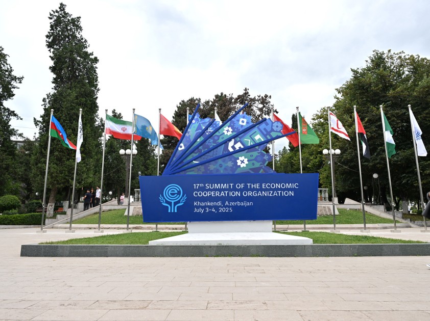 Xankəndi beynəlxalq məsələlərin müzakirəsi üçün yeni ünvana çevrilir - FOTOLAR