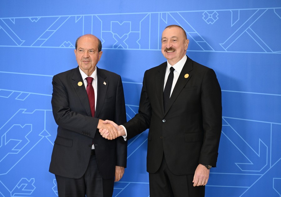 İlham Əliyev Xankəndidəki Zirvə görüşündə çıxış etdi - VİDEO (YENİLƏNİB)