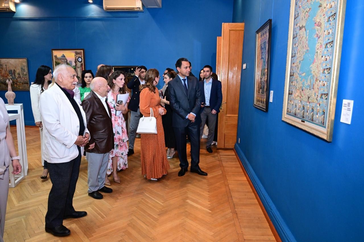 “Sənin adın nədir?” adlı rəsm sərgisinin açılışı olub - FOTOLAR