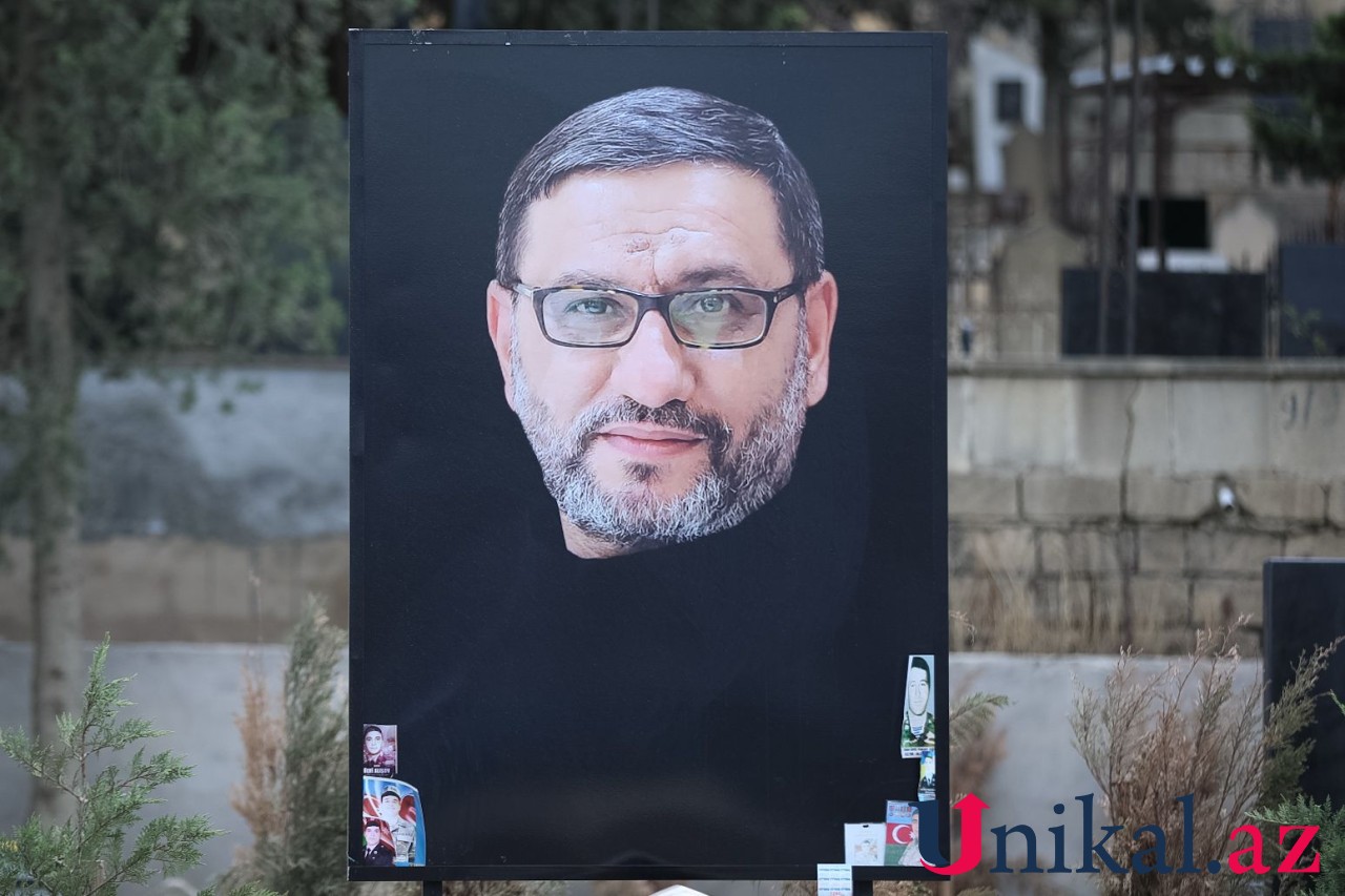 Hacı Şahinin məzarını doğum günündə ziyarət edirlər - FOTOLAR