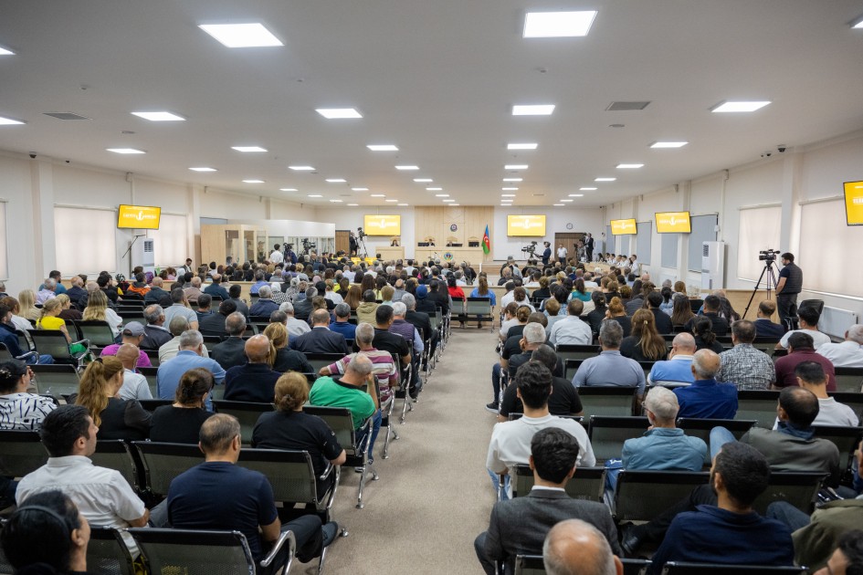 Şükürov ona işgəncə verən ermənilərin adlarını çəkdi - MƏHKƏMƏ (FOTOLAR)