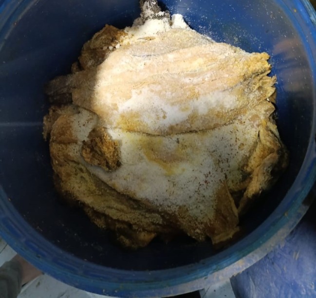 “Keşlə” bazarından balıq alanların nəzərinə - Yararsız məhsullar aşkarlandı (FOTOLAR)