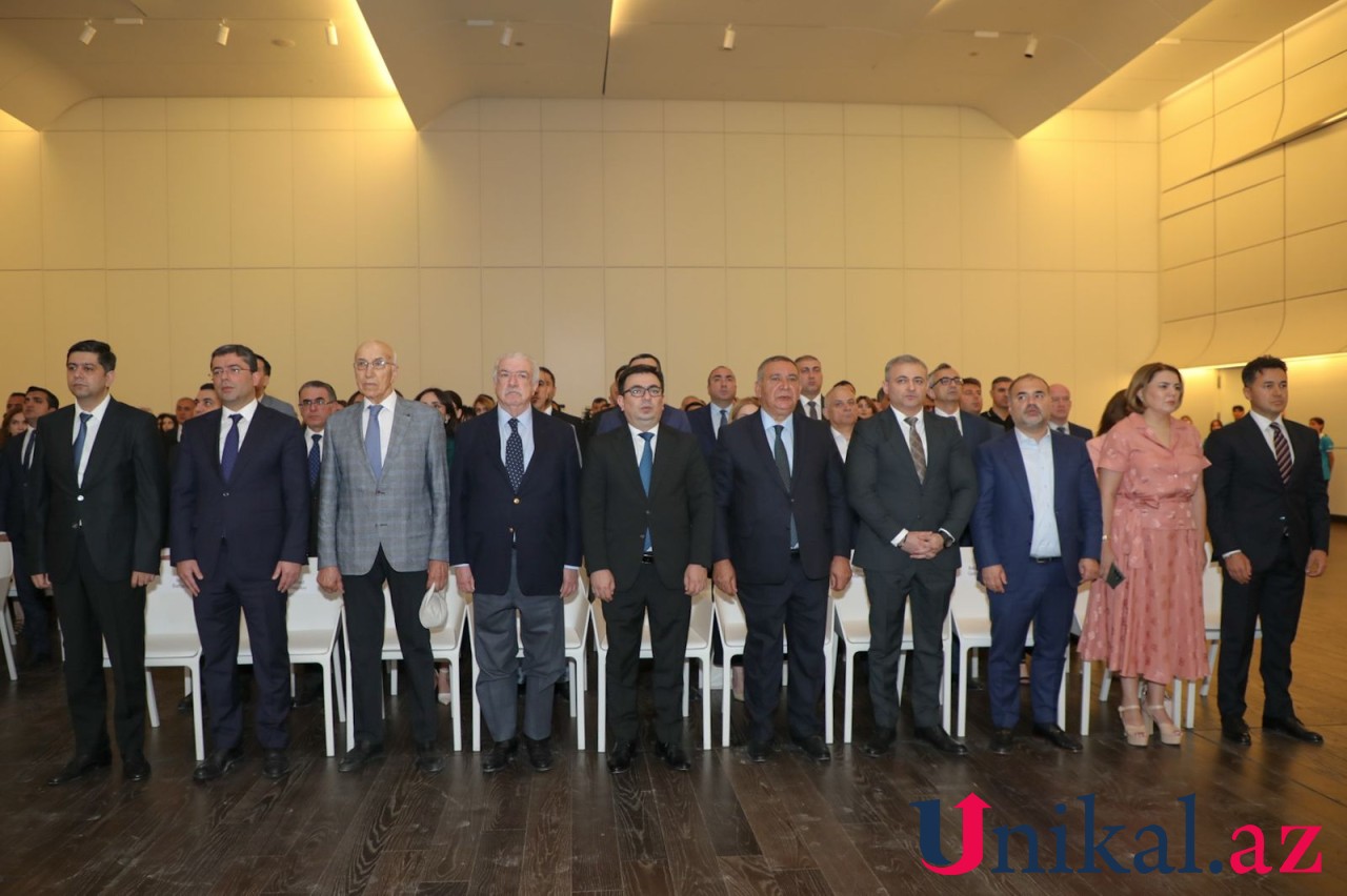 “Medianın inkişafında Ümummilli Lider Heydər Əliyevin rolu” mövzusunda konfrans keçirildi - FOTOLAR