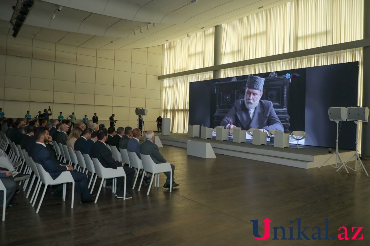 “Medianın inkişafında Ümummilli Lider Heydər Əliyevin rolu” mövzusunda konfrans keçirildi - FOTOLAR