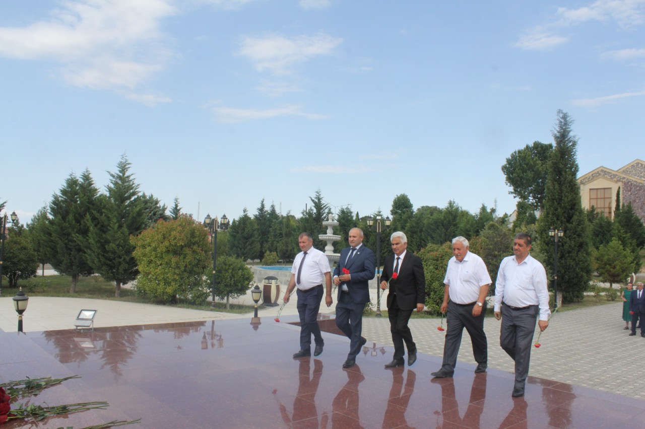 Göygöldə “Qərbi Azərbaycan İrsi” kitabının təqdimat mərasimi olub - FOTOLAR