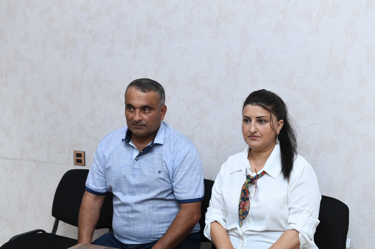 Komitə sədri vətəndaşların müraciətlərini dinlədi - FOTOLAR