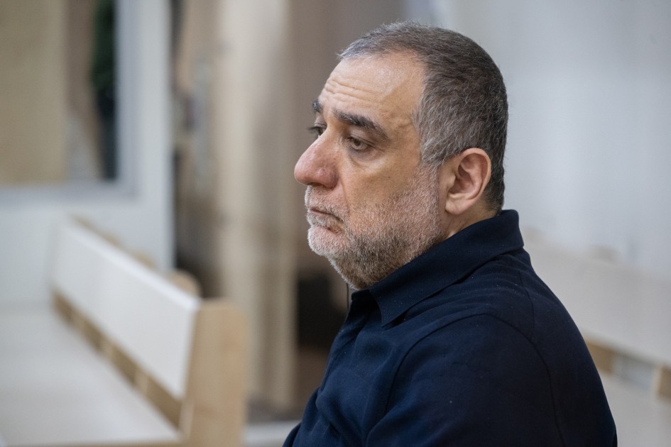 Zərərçəkmişlər erməni cinayətlərindən danışdı, Vardanyan dinlədi - FOTOLAR